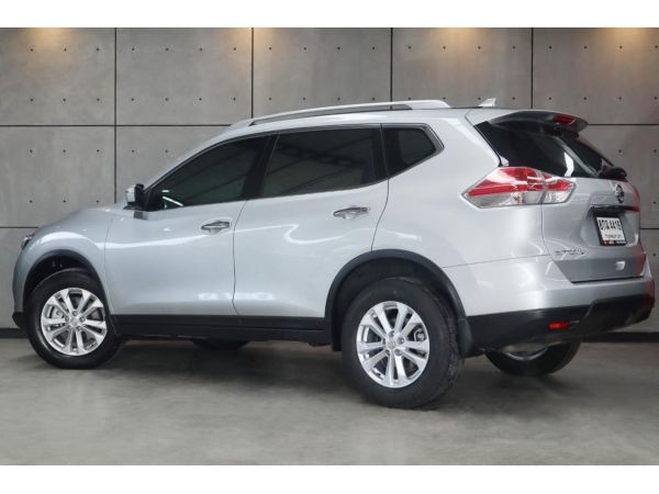 2018 Nissan X-Trail 2.0 V 4WD SUV AT (ปี 15-19) B4416 รูปที่ 2